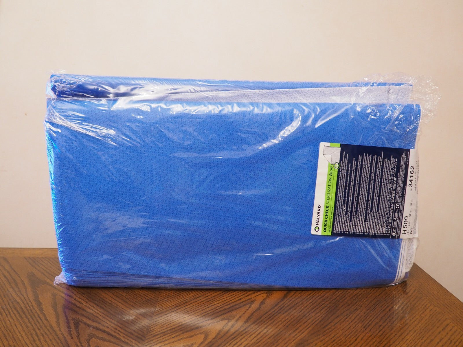 Halyard Quick Check Sterilization Wrap 24 x 24 inch (60cm x 60cm)