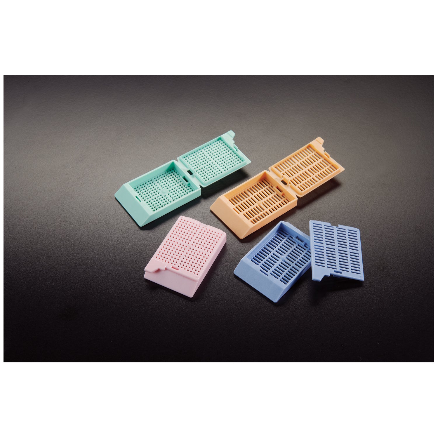SIMPORT UNISETTE™ TISSUE PROCESSING/EMBEDDING CASSETTE W/LID